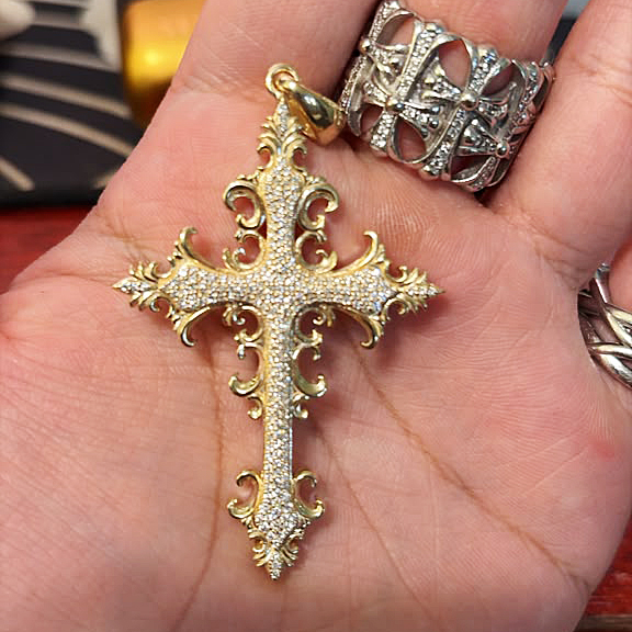 luxury cross pendant design–salima cross 006 preview07 luxury cross pendant design–salima cross 006 preview07